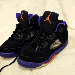 Jordan 5s size 2Y in black pink purple